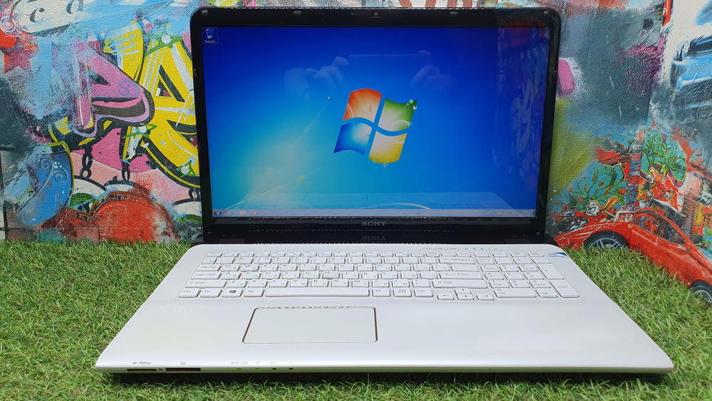 Ноутбук 17" Sony покупка/продажа
