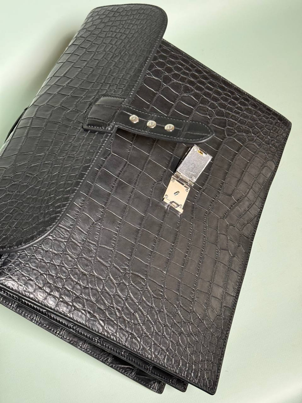 Портфель Hermes из кожи крокодила
