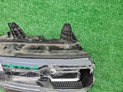 Фара правая BYD FangChengBao Leopard 5 (23-нв) LED