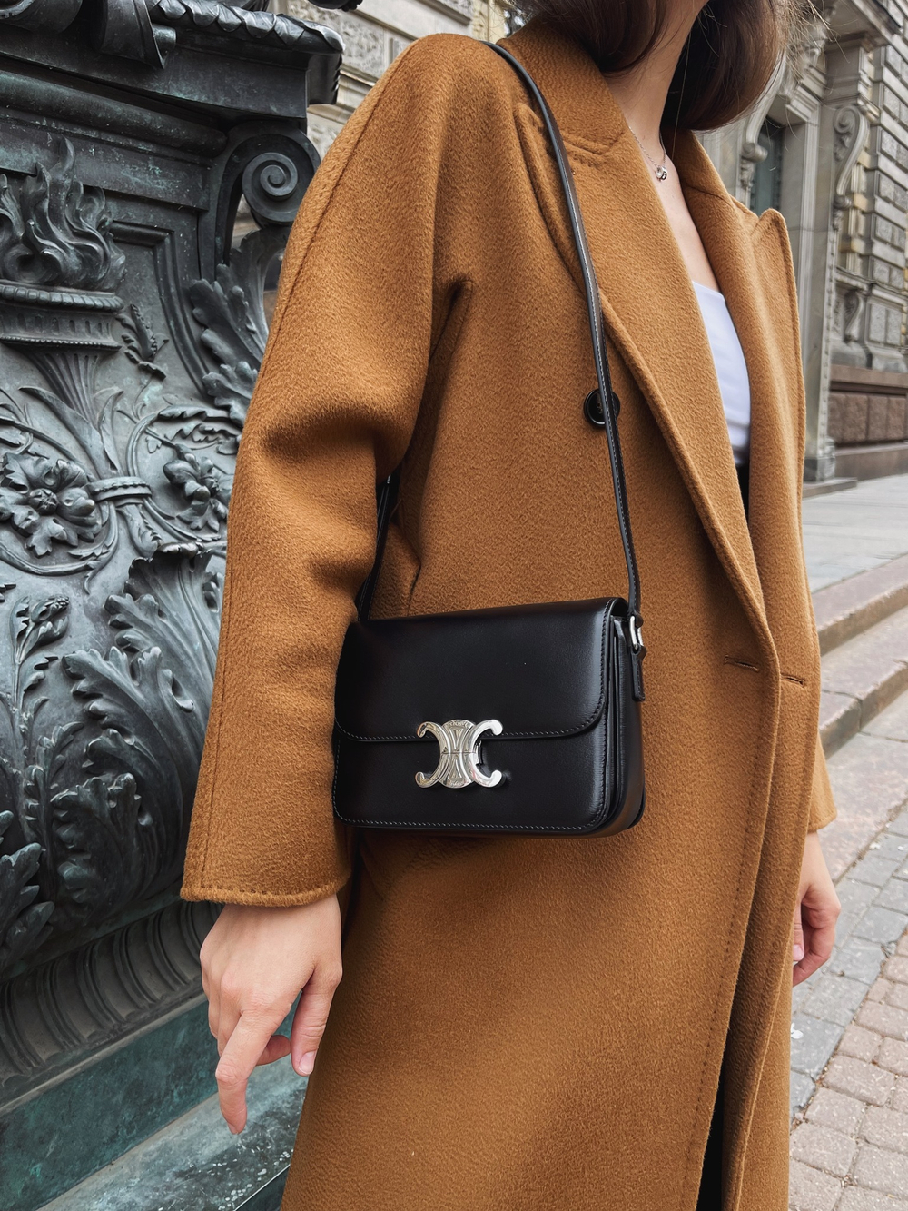 Celine Classique Triomphe