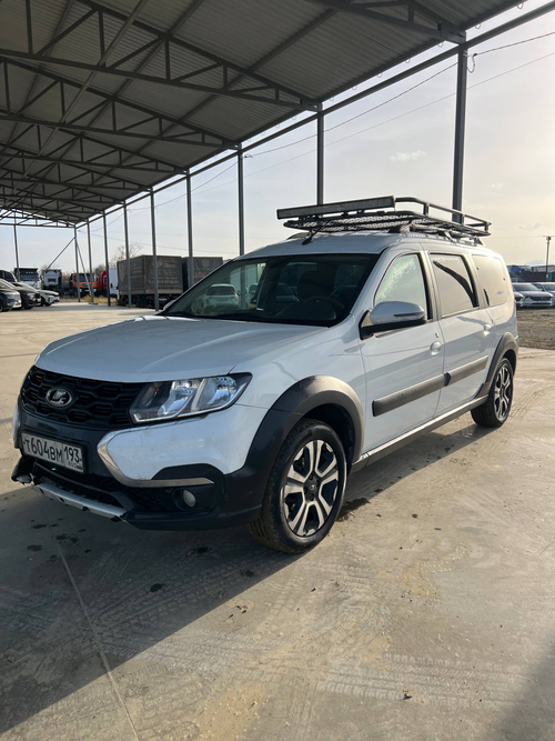 LADA LARGUS Luxe Prestige 7 мест 1.6 106hp 5MT