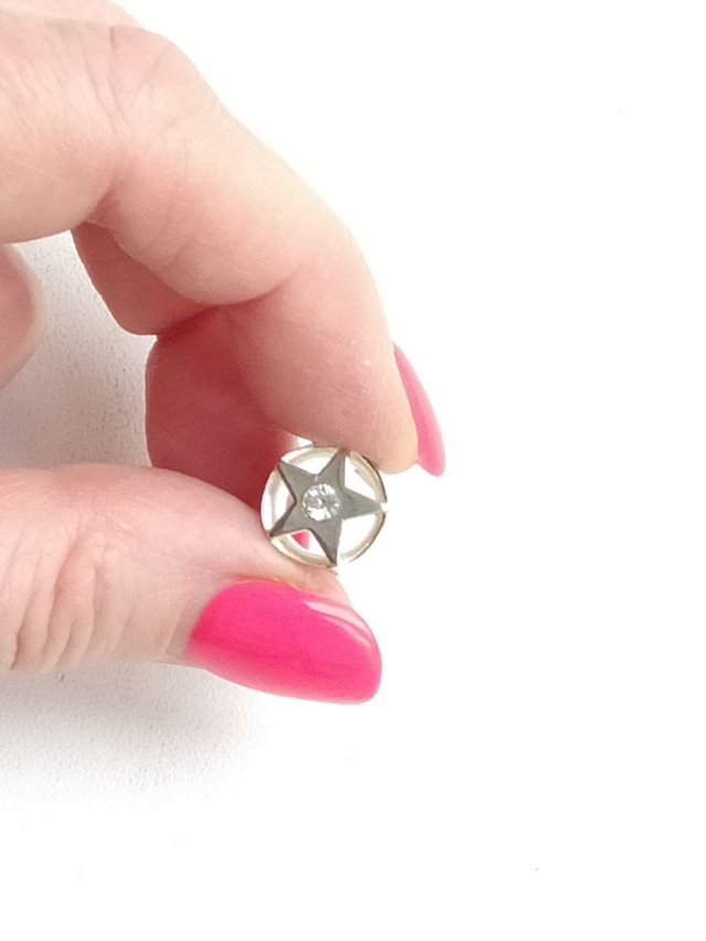 Плага для уха серебряная "Звездочка с прозрачным камнем", D 10,4мм