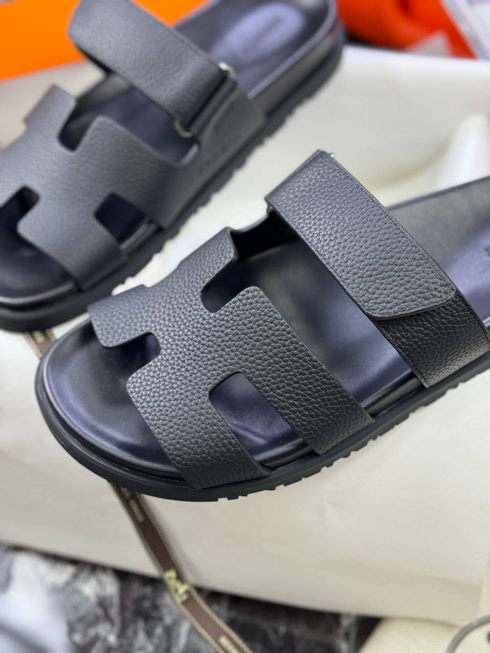 Шлепанцы Hermes