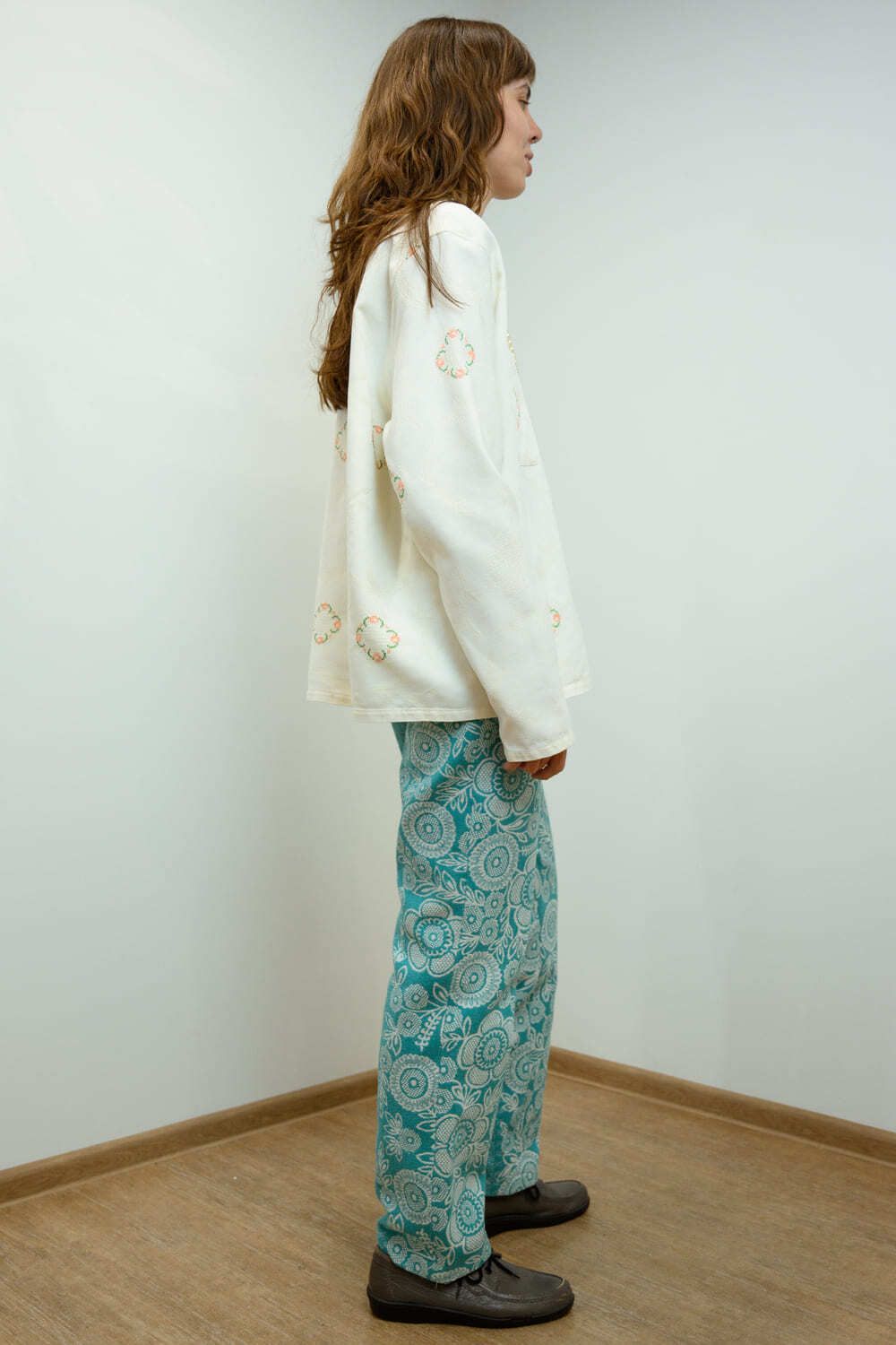 Рубашка Soeurs с Персиковыми Цветами белая