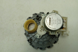 SRV53M00RU/06 ктп18 Распределитель потока для посудомоечной машины Bosch 9000461082 б/у