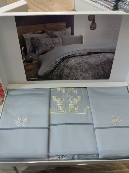 Постельное белье EMPERIUM  с вышивкой TIVOLYO HOME