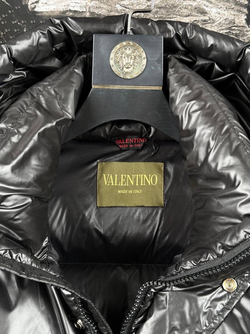 Пуховик Valentino