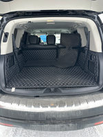 Infiniti QX80 LUXE SENSORY ProACTIVE 8 Seater ( 405 hp)