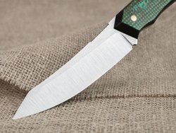 Нож для бушкрафта "Велес", сталь VG-10/Elmax, рукоять микарта (хамелеон)