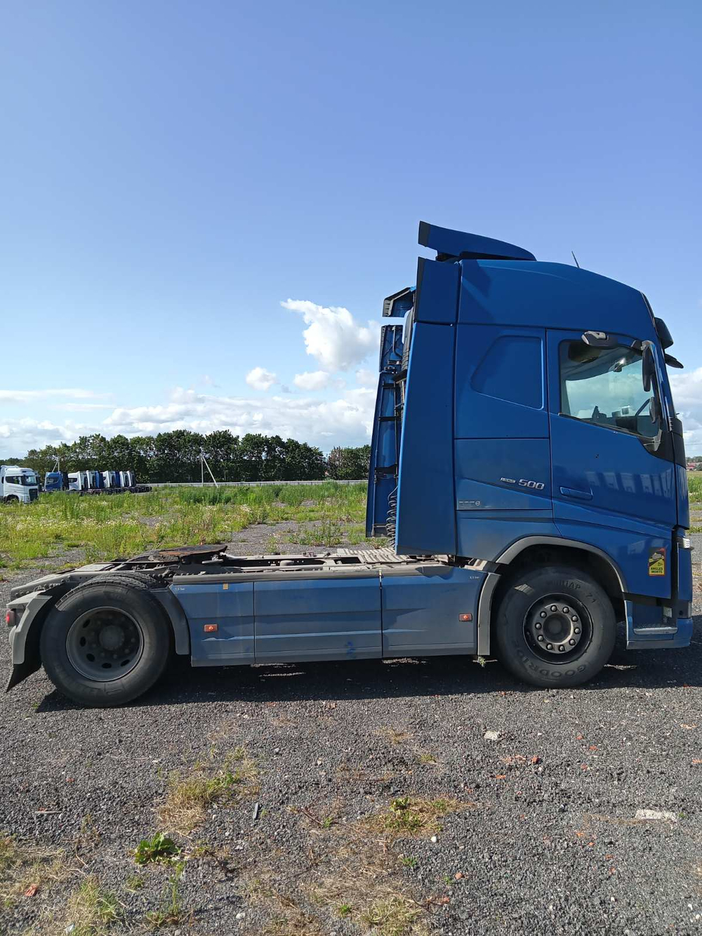 Volvo FH 4x2 Седельный тягач FH-TRUCK (Дизельный, 12,8 л, 510 л.с., АТ)