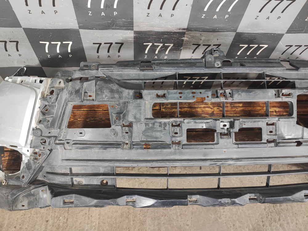 Бампер передний Mitsubishi Outlander 3 18-нв Б/У Оригинал 6400J474