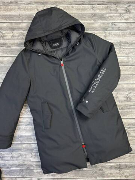 Пуховик Kiton