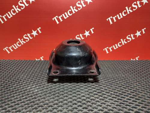 Подушка двигателя передняя 2018 год.