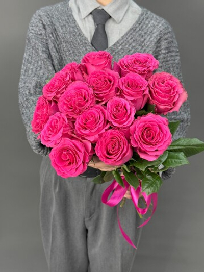 Монобукет из 15 ярко-розовых роз