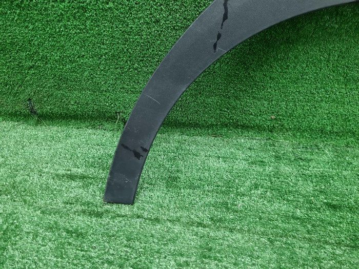 Расширитель задний левый Mercedes E W213 (16-23)