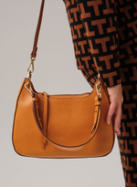 Сумка Deboro 30486 оранжевый карандаш