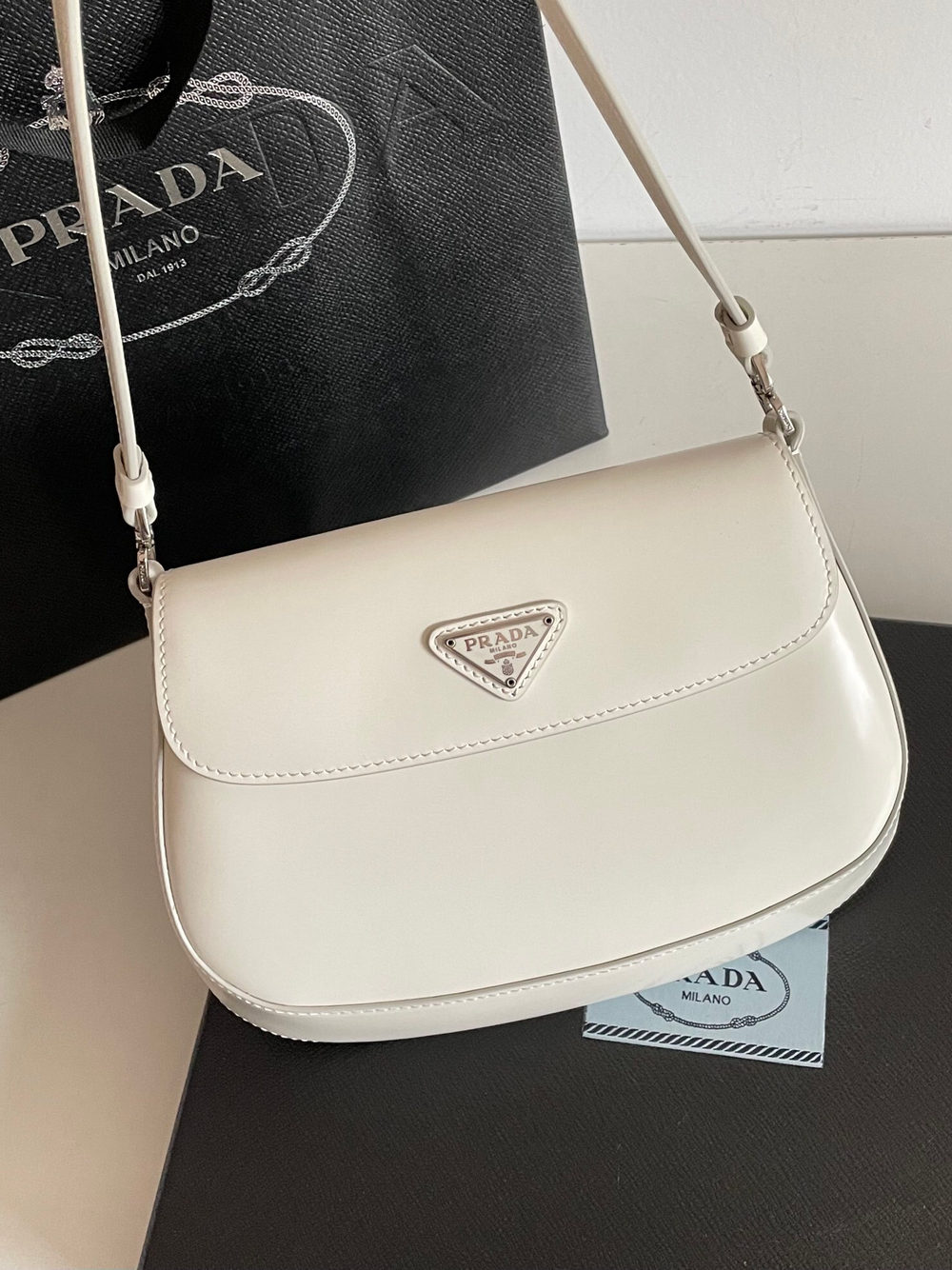 Prada Cleo 22 cm