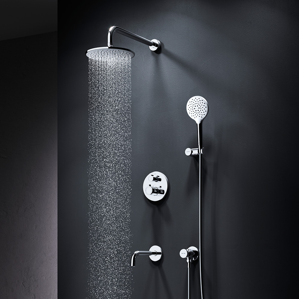 Встраиваемая душевая система со смесителем для ванны и душа с термостатом и душевым набором AM.PM X-Joy FT85A3RH30