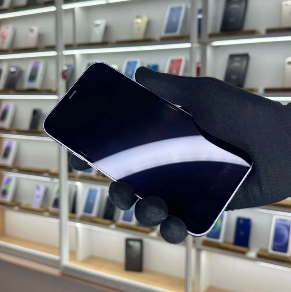 iPhone 12, 128 ГБ б/у