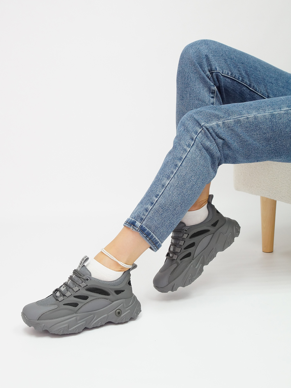 Кроссовки женские демисезонные