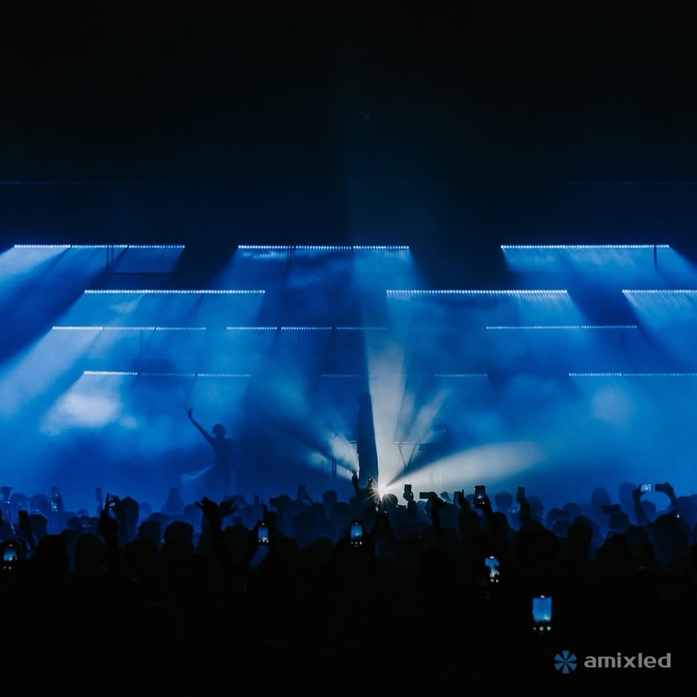 Световой прибор Amixled MOVE BAR 12x40