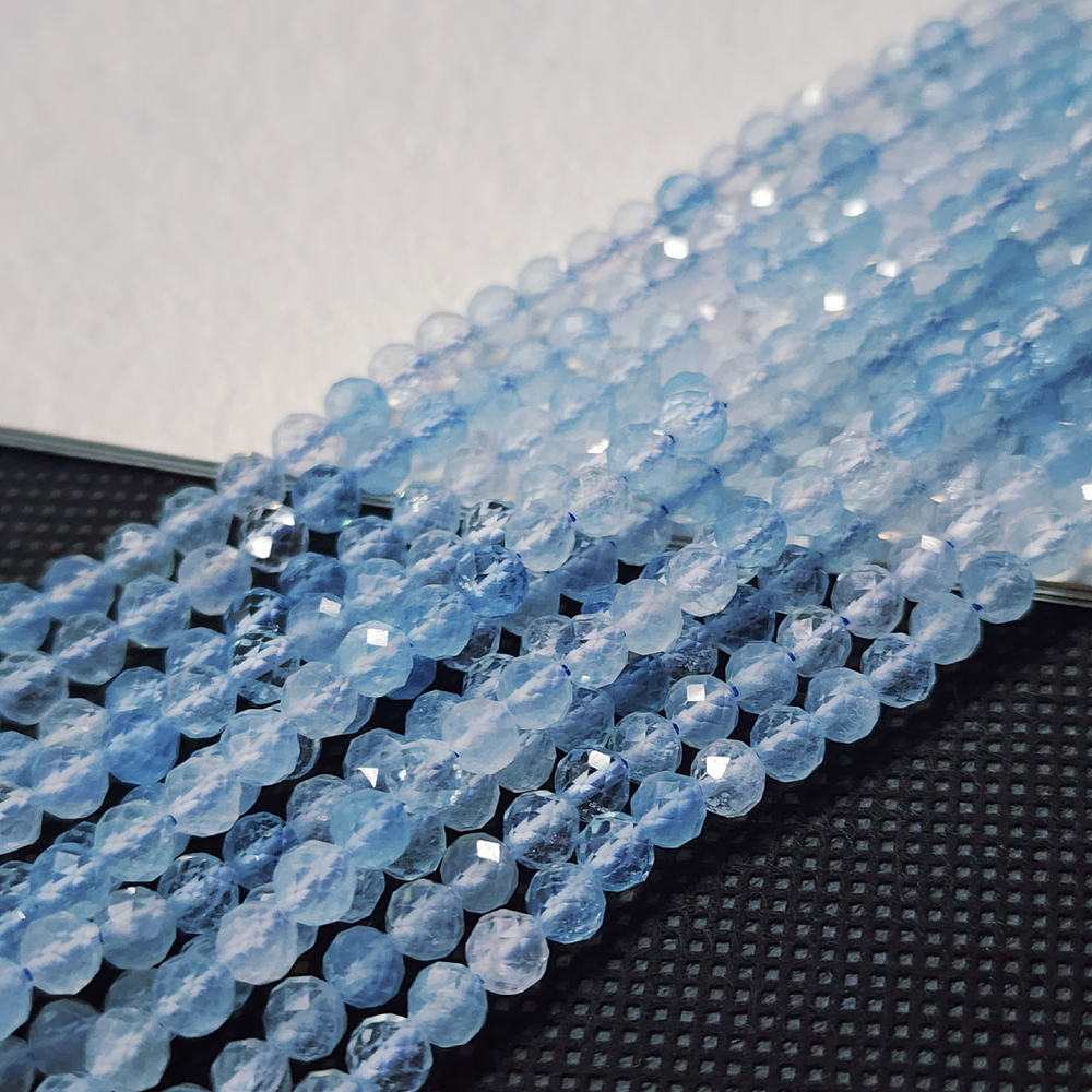 Аквамарин природный, шар огранка, 4.3мм - 4.5мм