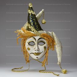 Интерьерная маска Скоморох золотой