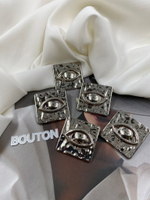 Пуговицы Скиапар. квадратные серебристые "Глаз"