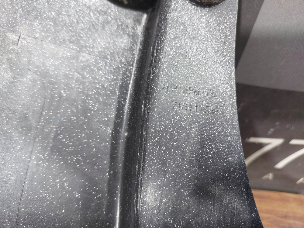 Бампер задний Suzuki Vitara 2 14-нв Б/У Оригинал 7181154P02N49