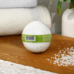 Бомбочка для ванны Кладовая красоты с листьями эвкалипта - 120 гр.