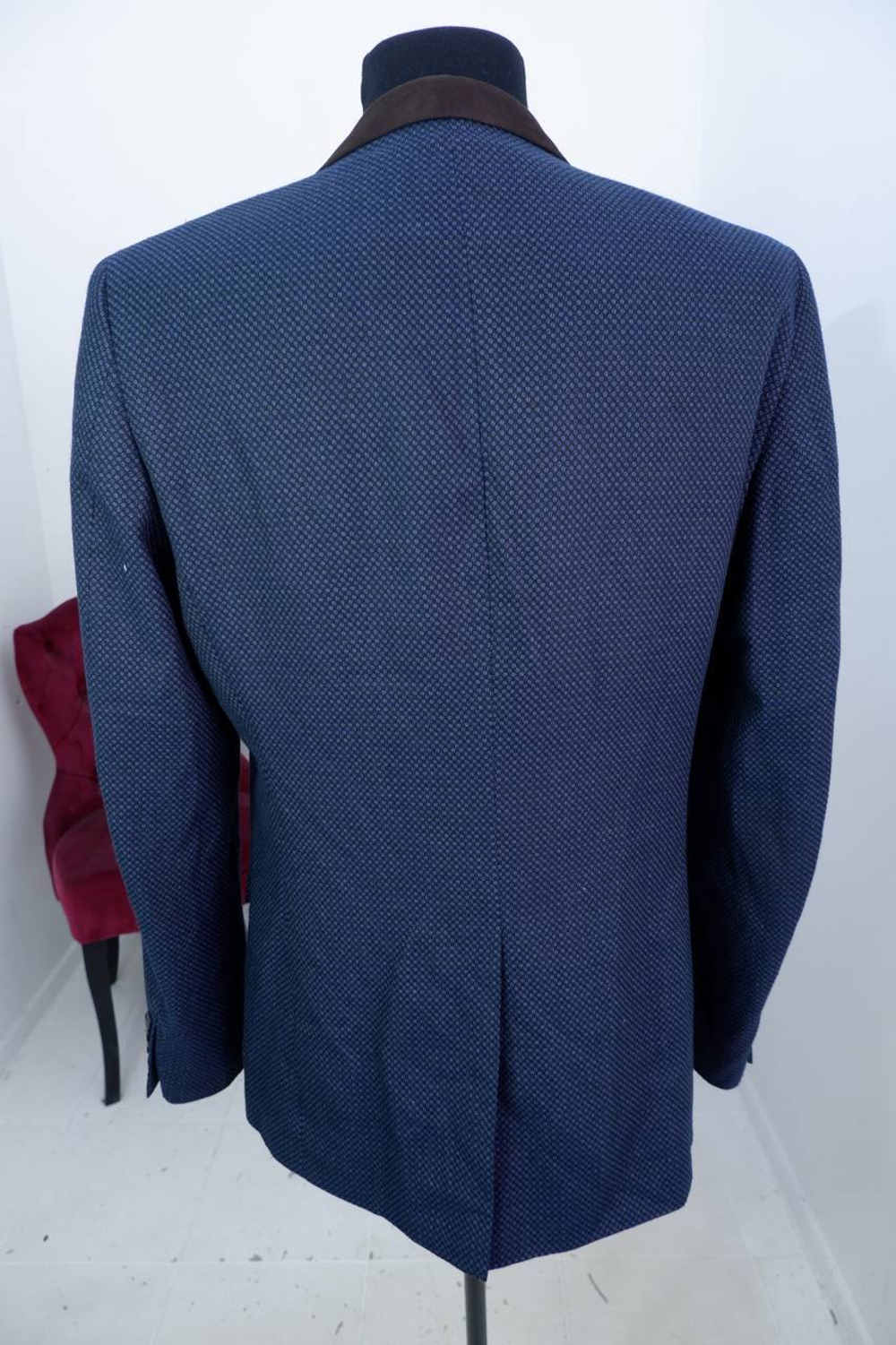 Пиджак Van Cliff строгий, визуально на 52 размер