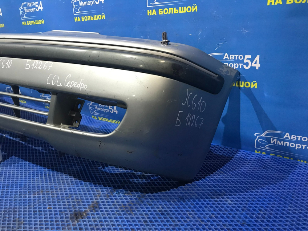 Бампер передний TOYOTA PROGRES 2001-2007