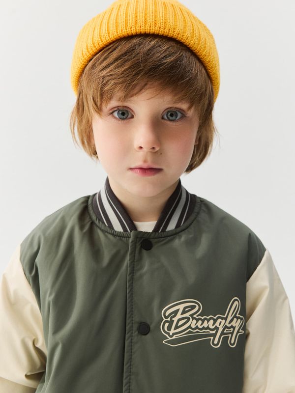 Бомбер с утеплителем 