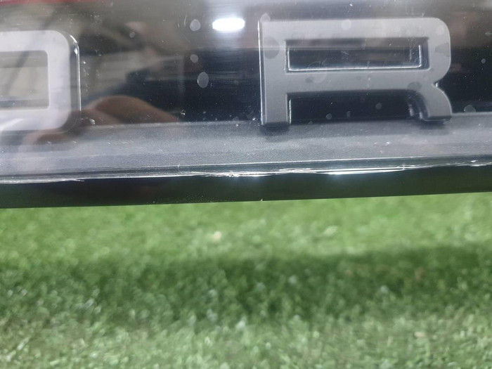 Фонарь крышки багажника Porsche Cayenne 3 (17-23)