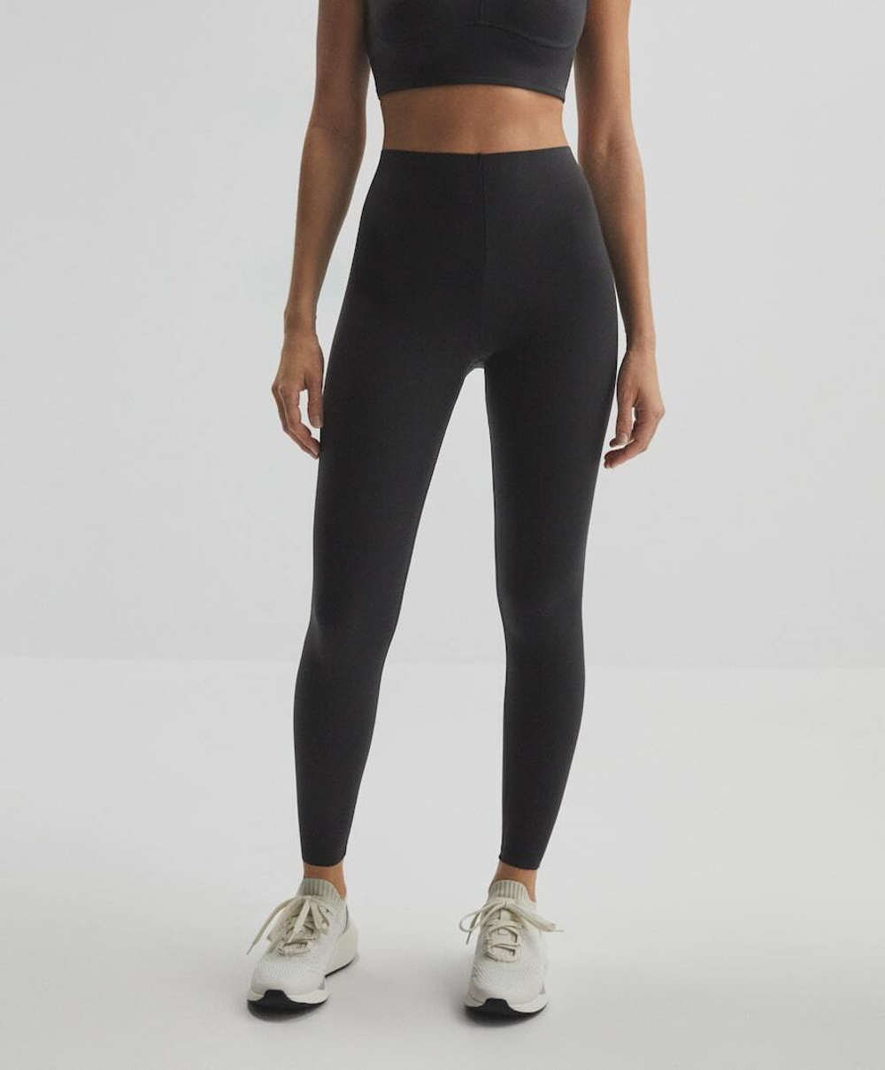 OYSHO Компрессионные легинсы Compressive Raise Up длиной 65 см до щиколотки, черный