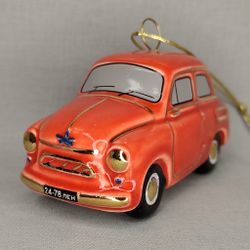 Фарфоровая ёлочная игрушка Запорожец Горбатый