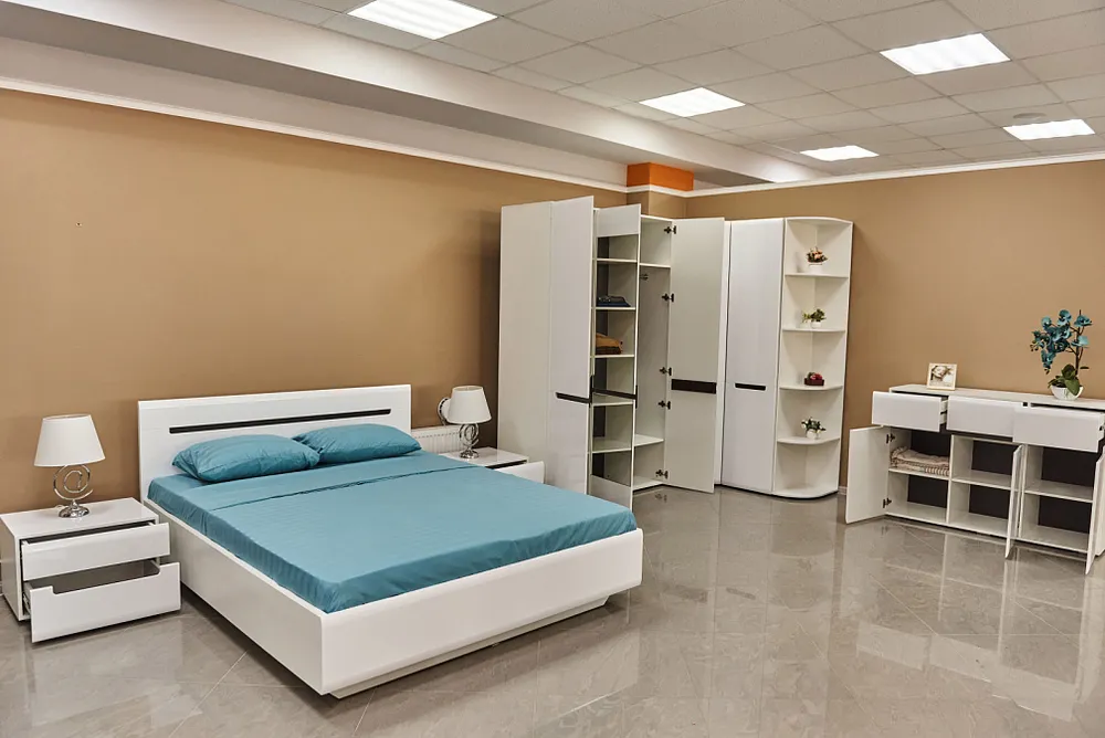 Кровать с подъемным мех. Стокгольм белый/белый глянец 1400