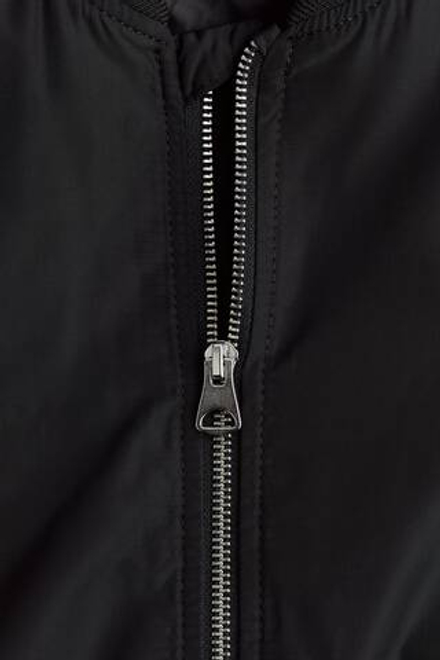 H&M Легкая стеганая куртка, черный