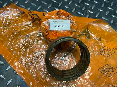 Втулка 4352398