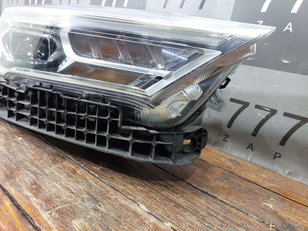 Фара правая LED Haval M6 2 21-нв Б/У Оригинал 4121101XKZ0YB
