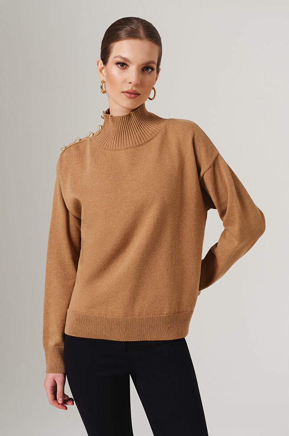 23131 Свитер женский (песочный)