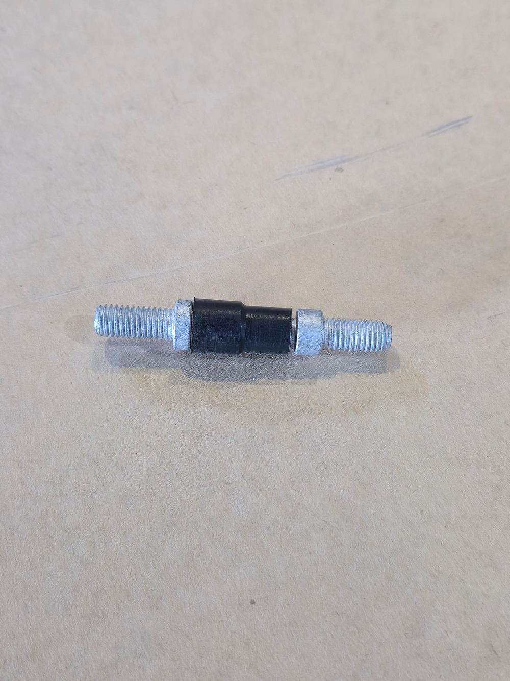 Шпилька ЯМЗ-650.10 картера масляного АВТОДИЗЕЛЬ