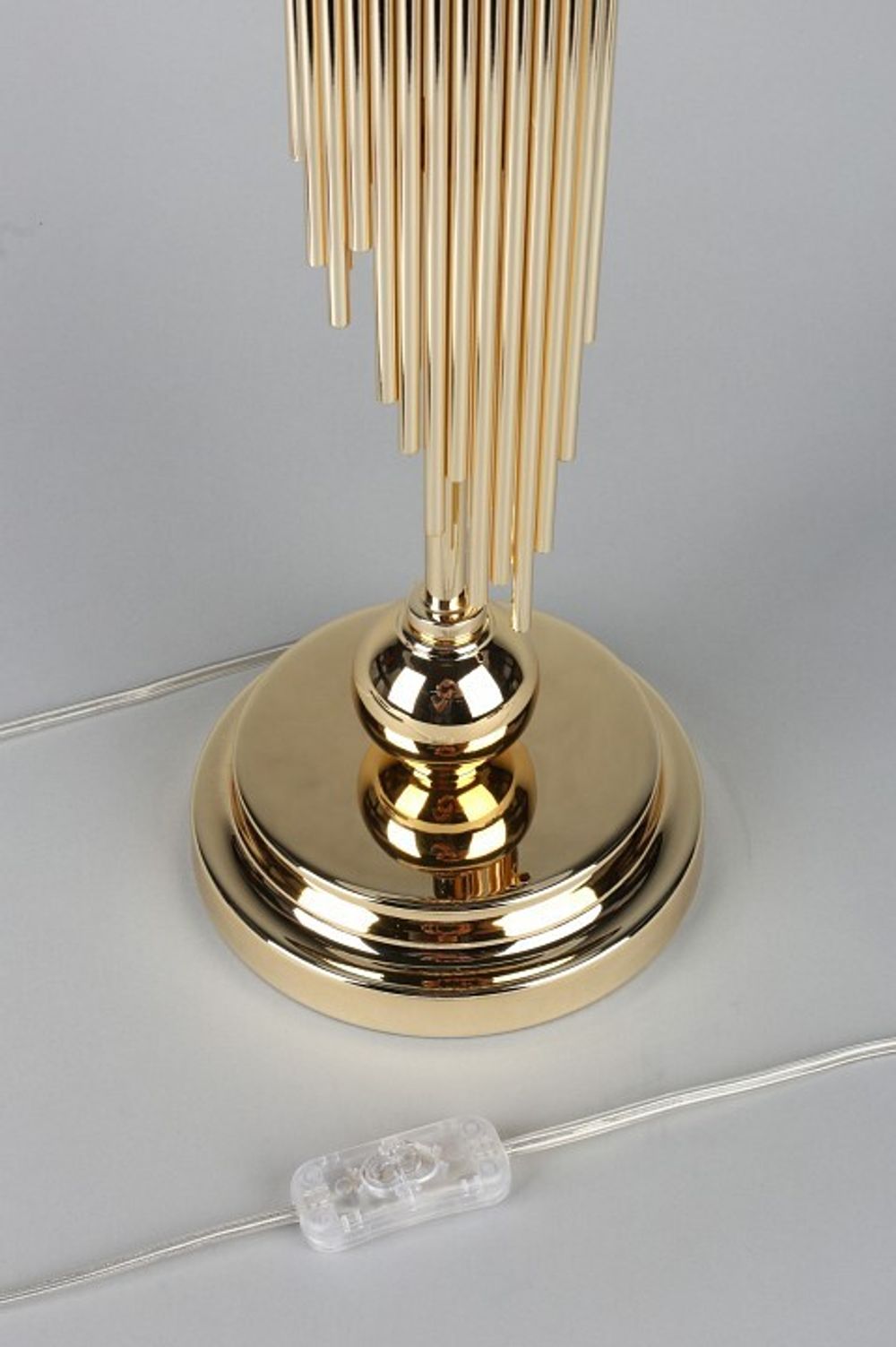 Настольная лампа декоративная Aployt Sharlota APL.738.04.01