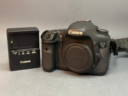 Canon EOS 7D 18.700 кадров