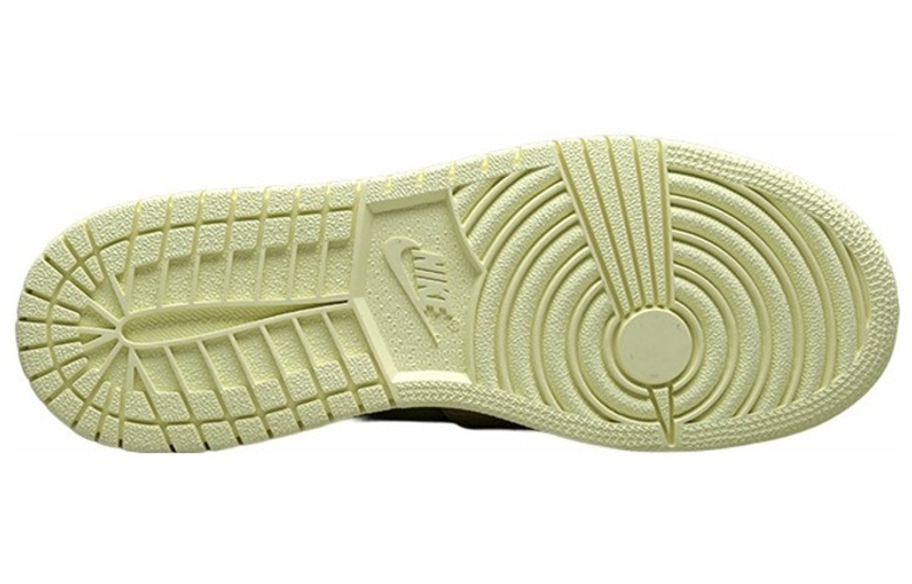 Кроссовки Jordan Air Jordan 1 Explorer Xx Luminous Green (Женская размерная сетка)