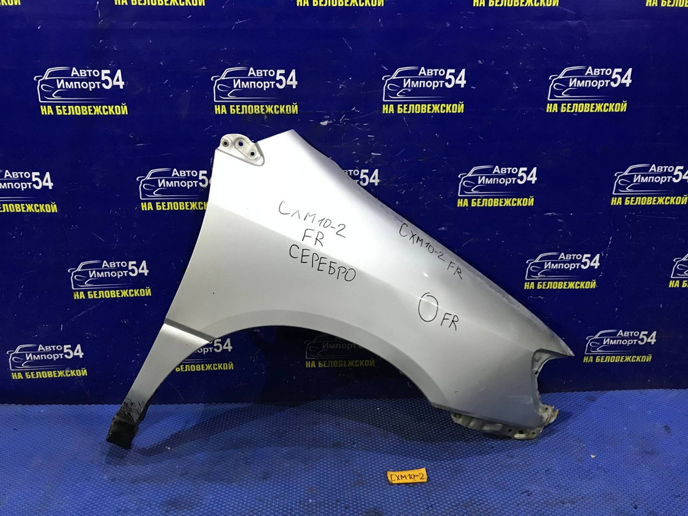 Крыло переднее правое TOYOTA IPSUM 1997