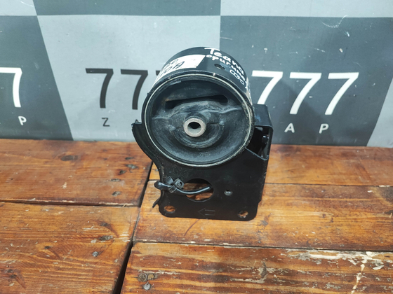 Опора двигателя VQ35 Murano Z50 Teana J31 Новая Оригинал 113218J100
