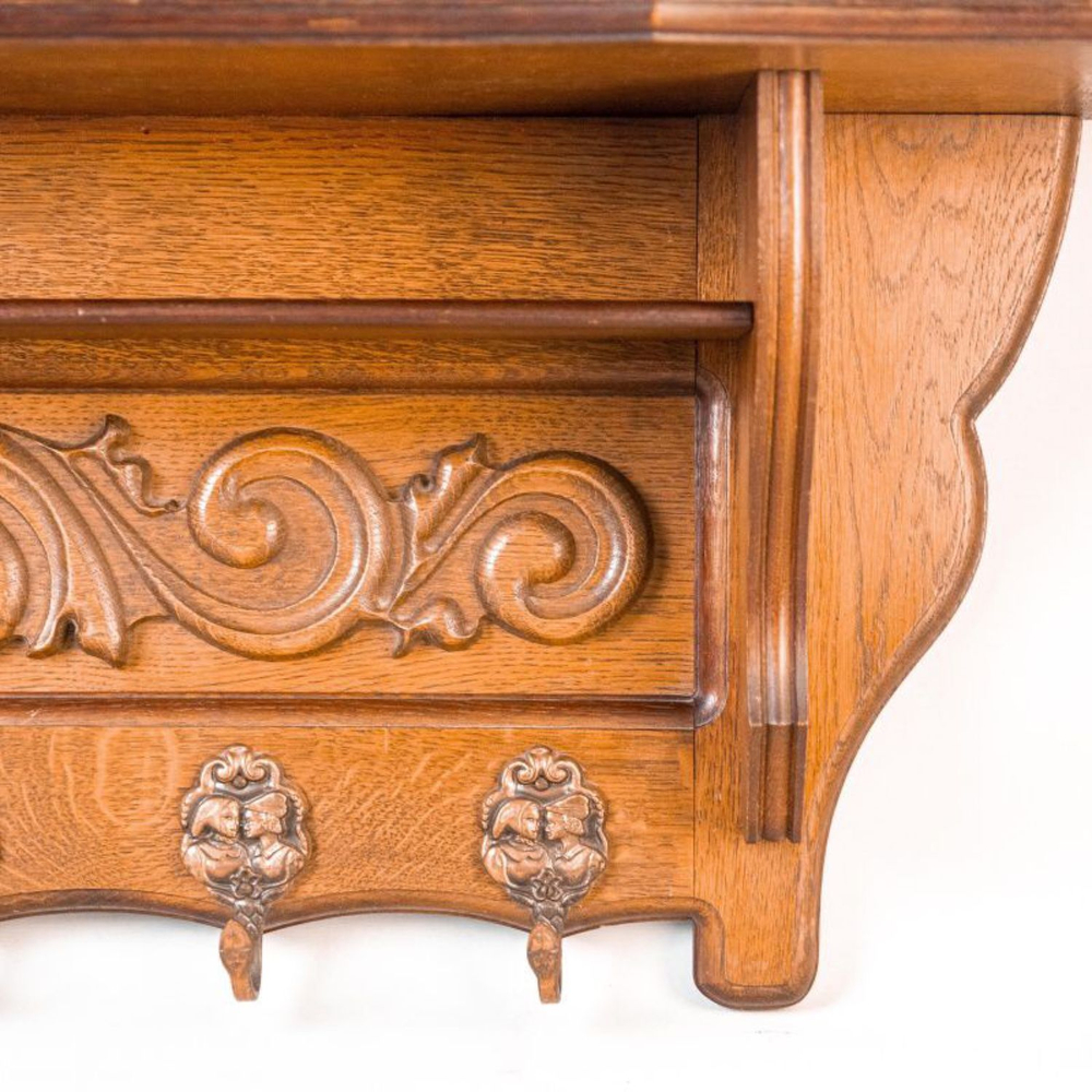 Старинная вешалка