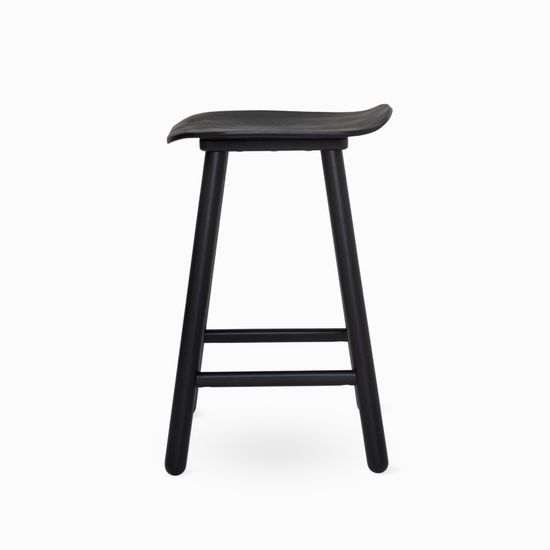 Полубарный стул Hetty деревянный