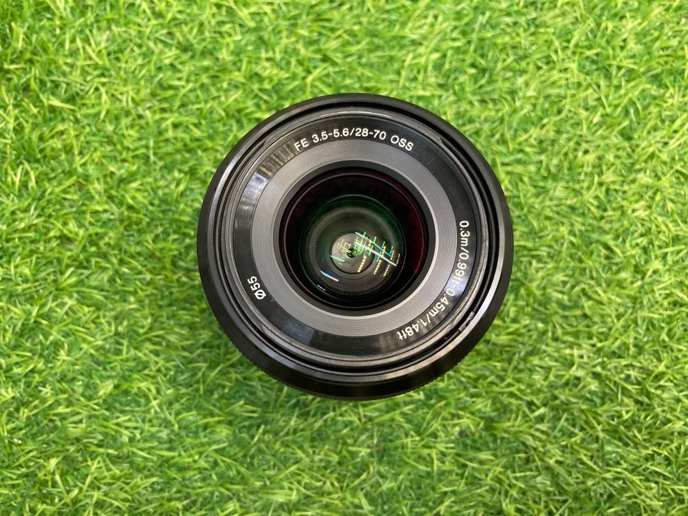 Sony 28-70mm 3.5-5.6 OSS
